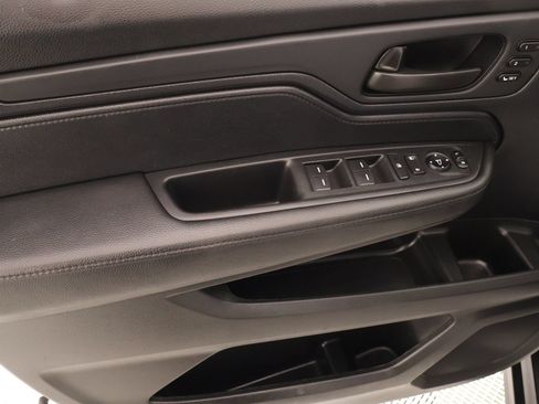 Used 2024 Honda Odyssey EX-L image 16