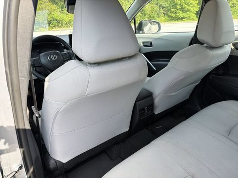Used 2024 Toyota Corolla Cross L AWD/4WD image 20