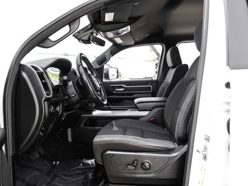 Used 2023 RAM 1500 Big Horn AWD/4WD image 3