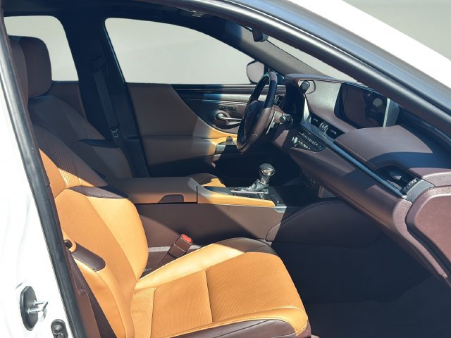 Used 2019 Lexus ES 350 w/ Premium Package FWD image 10