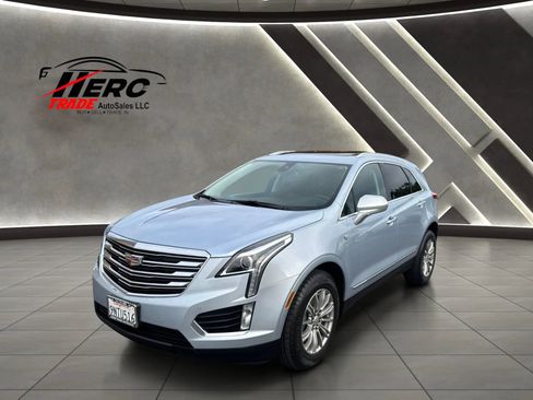 Used 2017 Cadillac XT5 Luxury w/ Driver Awareness Package AWD/4WD image 12