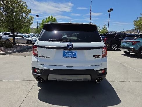 Certified 2022 Honda Passport TrailSport image 7
