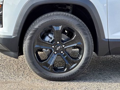 New 2026 Chevrolet Equinox LT image 26