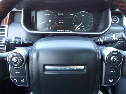 Used 2016 Land Rover Range Rover HSE image 24