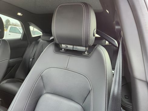 Used 2024 Jaguar E-PACE R-Dynamic SE image 11