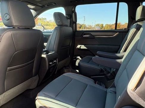New 2026 GMC Acadia AT4 w/ Super Cruise Package image 18