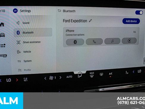 Used 2025 Ford Expedition Active AWD/4WD image 38