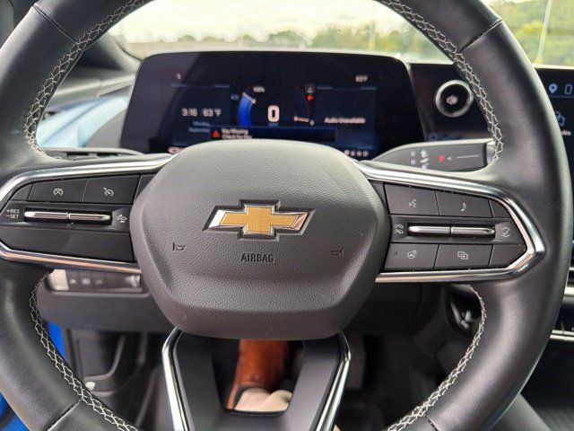 Used 2024 Chevrolet Equinox EV LT FWD image 22