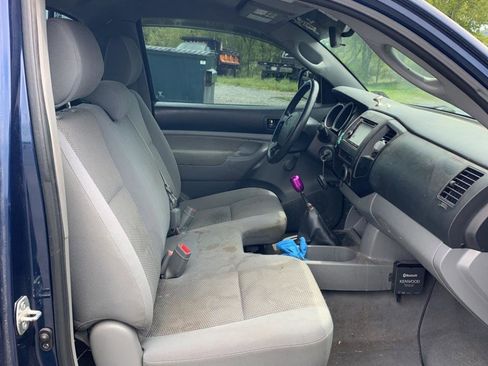 Used 2007 Toyota Tacoma 4x4 Regular Cab image 11