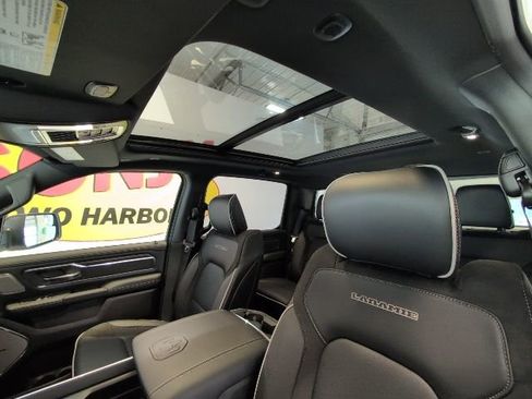 New 2026 RAM 1500 Laramie image 32