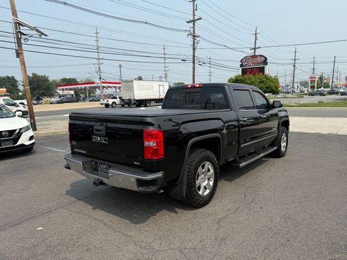 Used 2014 GMC Sierra 1500 SLT w/ SLT Preferred Package AWD/4WD image 7