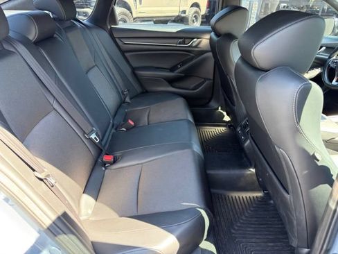 Used 2021 Honda Accord Sport image 11