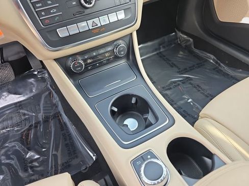Used 2017 Mercedes-Benz CLA 250 image 29