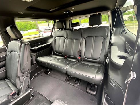 New 2026 Jeep Grand Wagoneer L Limited AWD/4WD image 22