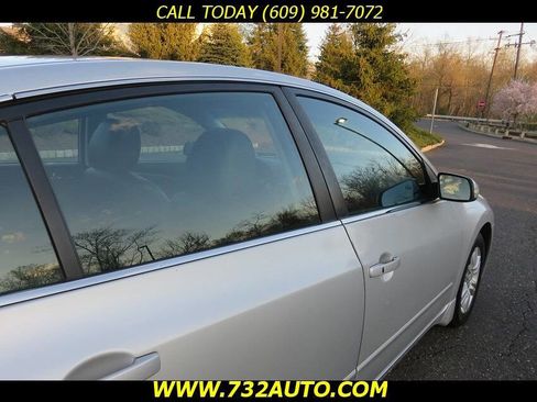 Used 2012 Nissan Altima 2.5 SL w/ 2.5SL Pkg image 22