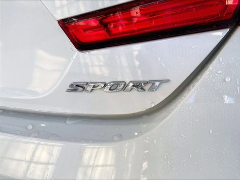 Used 2022 Honda Accord Sport image 28