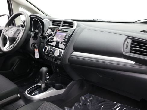 Used 2019 Honda Fit LX image 39