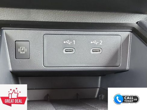 New 2025 Nissan Kicks SV image 9