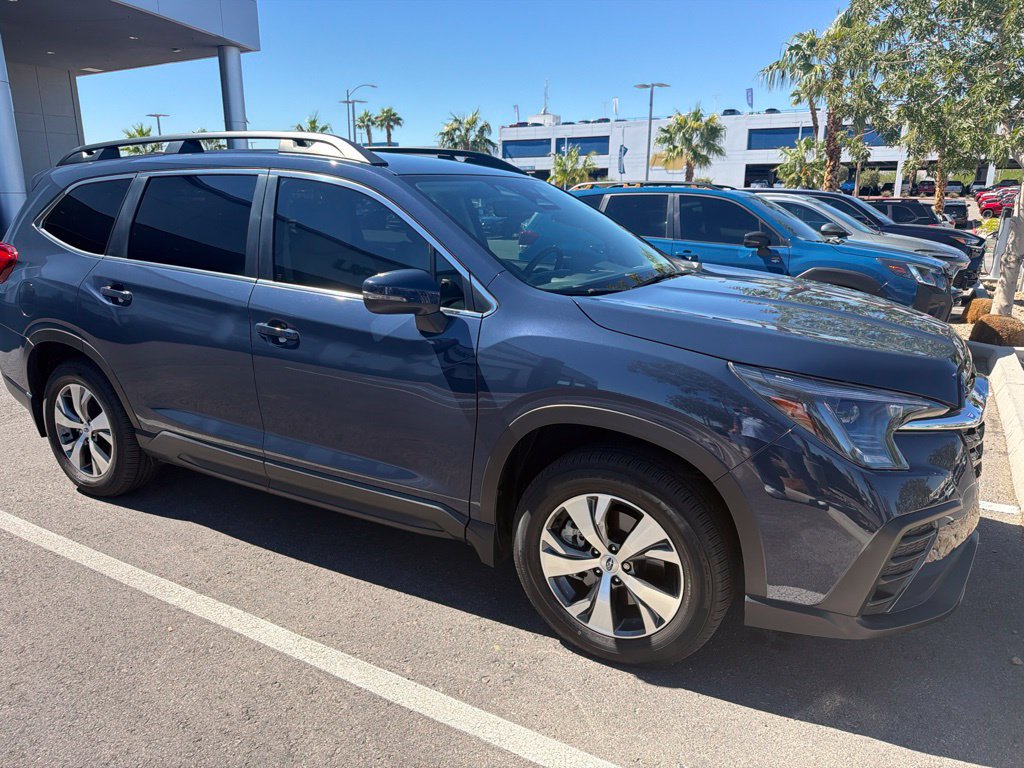 Certified 2023 Subaru Ascent Premium w/ Convenience Package AWD/4WD image 6