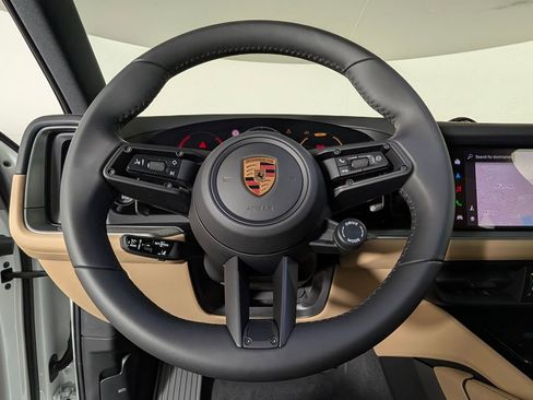 New 2026 Porsche Cayenne AWD/4WD image 38