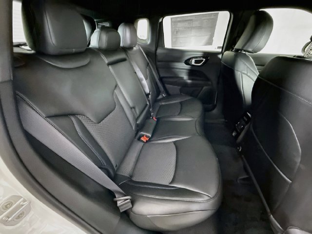 New 2026 Jeep Compass Latitude AWD/4WD image 24