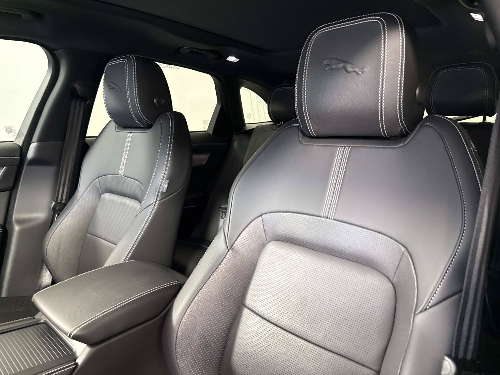 Certified 2026 Jaguar F-PACE R-Dynamic S AWD/4WD image 20