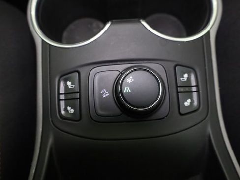 Used 2019 GMC Terrain SLT w/ Preferred Package image 27