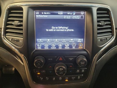 Used 2018 Jeep Grand Cherokee Trailhawk w/ Trailhawk Luxury Group AWD/4WD image 25