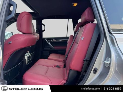 Used 2023 Lexus GX 460 Premium w/ Premium Package AWD/4WD image 14
