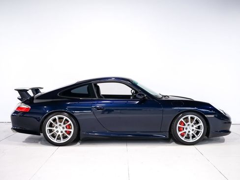 Used 2004 Porsche 911 GT3 RWD image 2