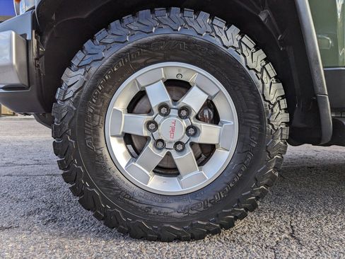 Used 2014 Toyota FJ Cruiser 4WD w/ Upgrade Package image 49