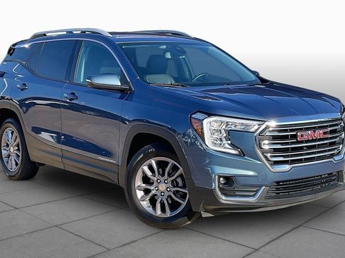 Used 2024 GMC Terrain SLT AWD/4WD image 4