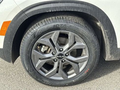 Used 2024 Kia Seltos S image 22
