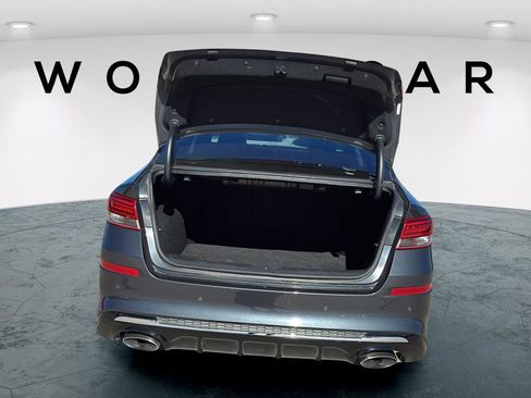 Used 2019 Kia Optima S FWD image 9