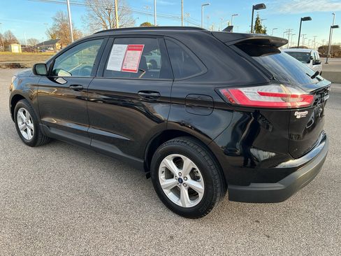 Used 2022 Ford Edge SE image 5