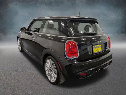 Used 2018 MINI Cooper S FWD image 6
