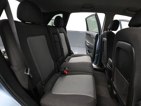 Used 2014 Chevrolet Captiva Sport LS image 36