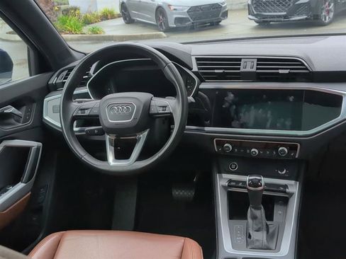 Used 2022 Audi Q3 2.0T Premium image 10
