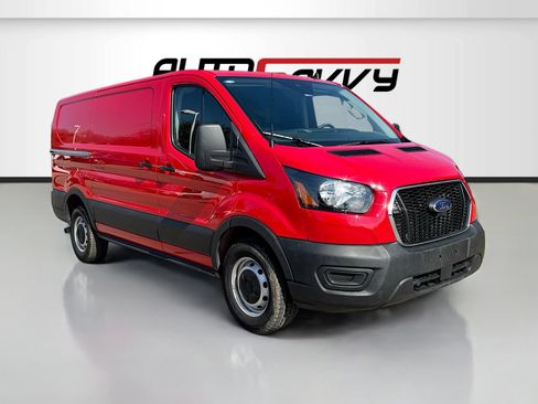 Used 2025 Ford Transit 150 Low Roof RWD image 1