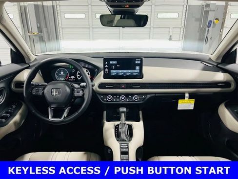 New 2026 Honda HR-V EX-L image 4