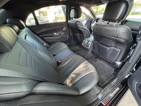 Used 2020 Mercedes-Benz S 560 Sedan image 42