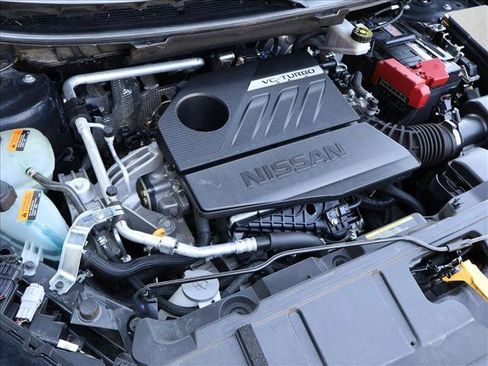 Used 2024 Nissan Rogue SV FWD image 28
