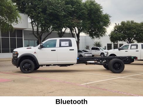 New 2026 RAM 5500 Tradesman AWD/4WD image 3