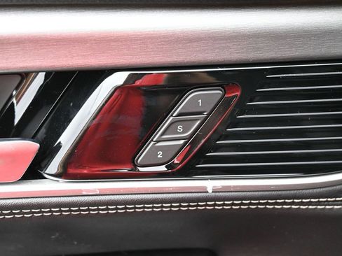 New 2026 Jeep Grand Wagoneer Limited AWD/4WD image 35