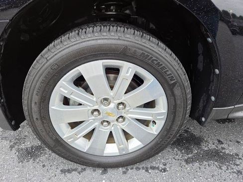 Used 2011 Chevrolet Equinox LT w/ Driver Convenience Package image 24