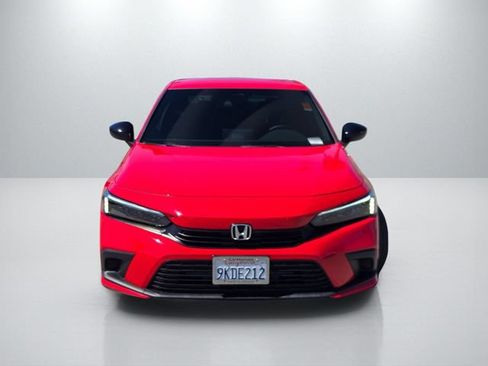 Used 2024 Honda Civic Sport image 2