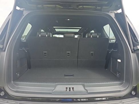 Used 2023 Ford Expedition Limited AWD/4WD image 11