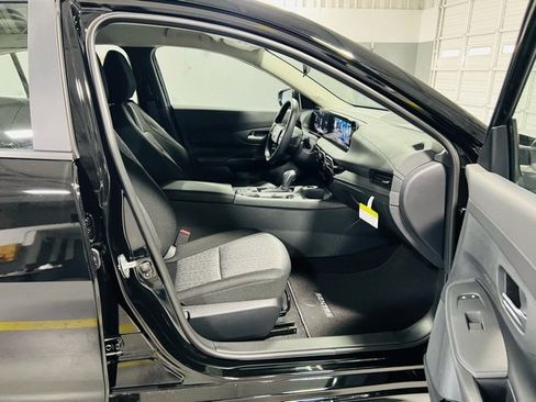 New 2026 Nissan Sentra SV image 31