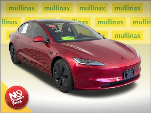 Used 2024 Tesla Model 3 RWD image 1