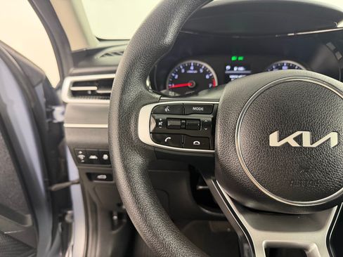 Used 2023 Kia K5 LXS FWD image 15